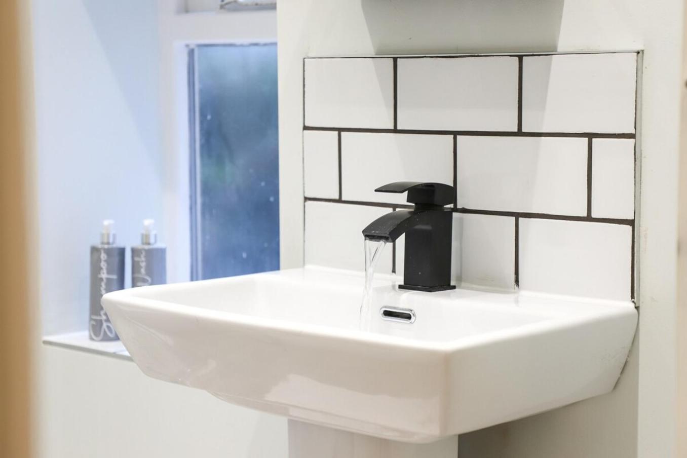 New- Modern 2Br Apt Wifi Sleep5 City Centre 谢菲尔德 外观 照片