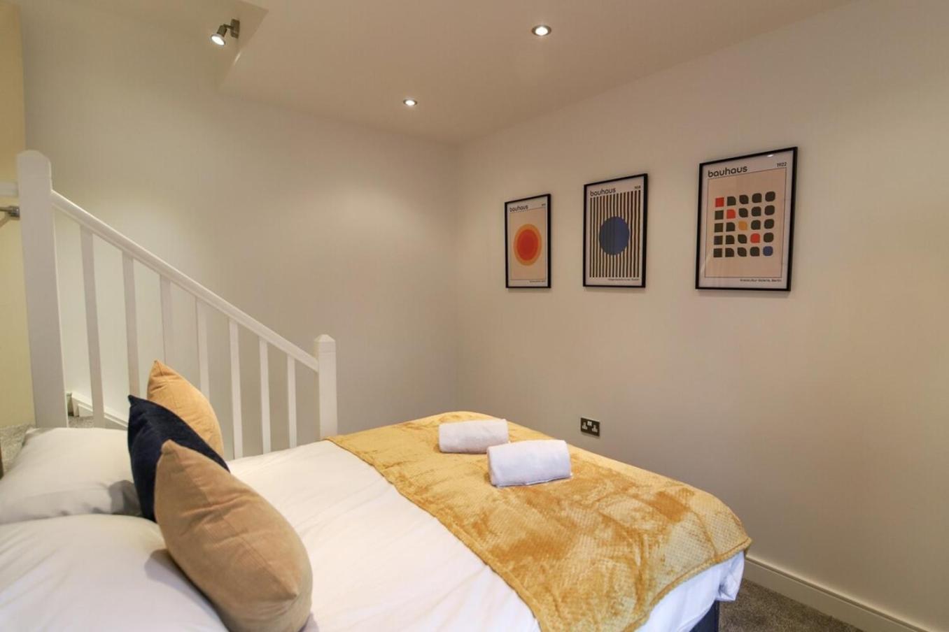 New- Modern 2Br Apt Wifi Sleep5 City Centre 谢菲尔德 外观 照片